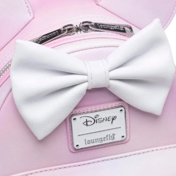 Loungefly Disney The Minnie Mouse Classic Series Mini Backpack Sakura - Picture 4 of 9